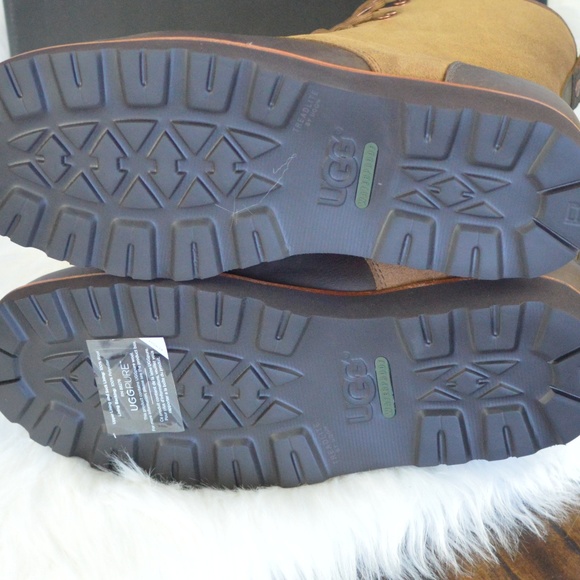 NWT Men\'s Ugg Hannen TL Boot in Chestnut main image 4